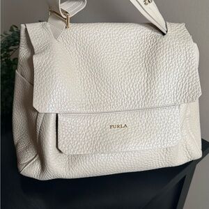 💯Authentic Furla Cream Leather shoulder Women's Bag